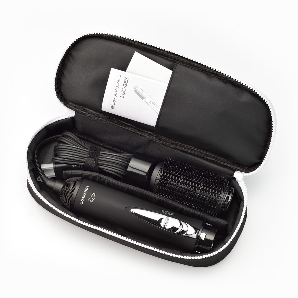 トラベルポーチ