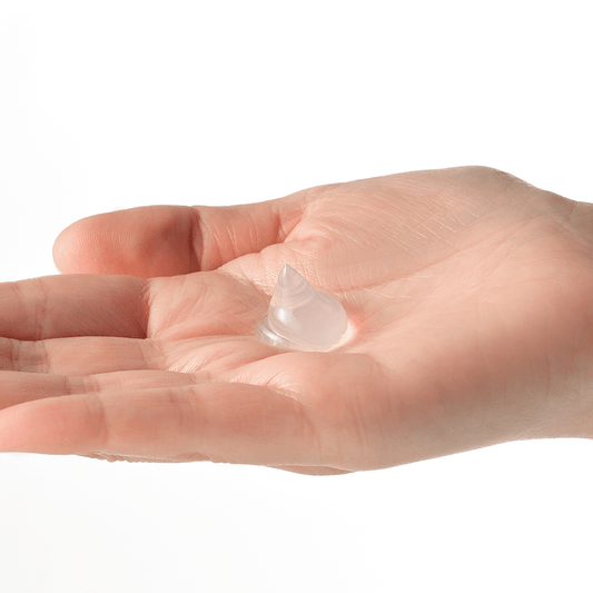 手に出したクレンジング